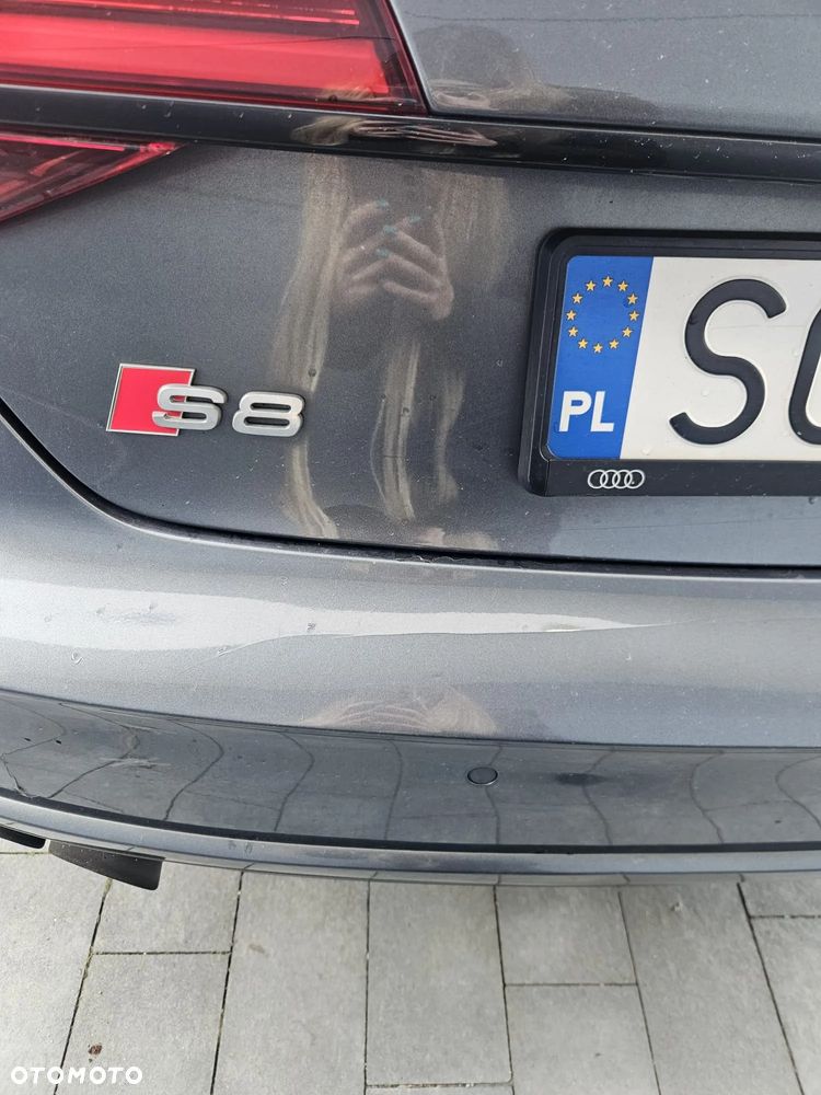 Audi S8 - 19