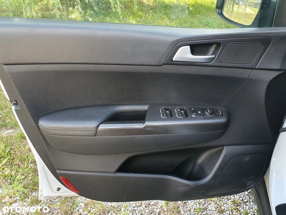 Kia Sportage 1.6 GDI L 2WD - 17