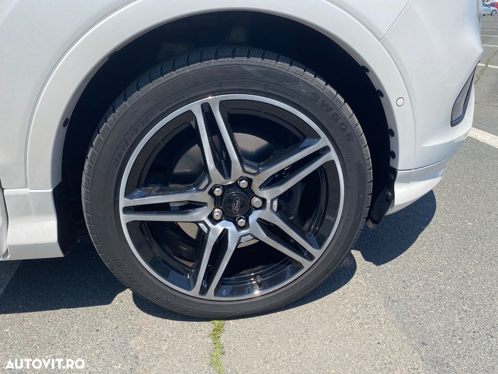 Ford Kuga 2.0 TDCi 4WD Powershift ST-Line - 9