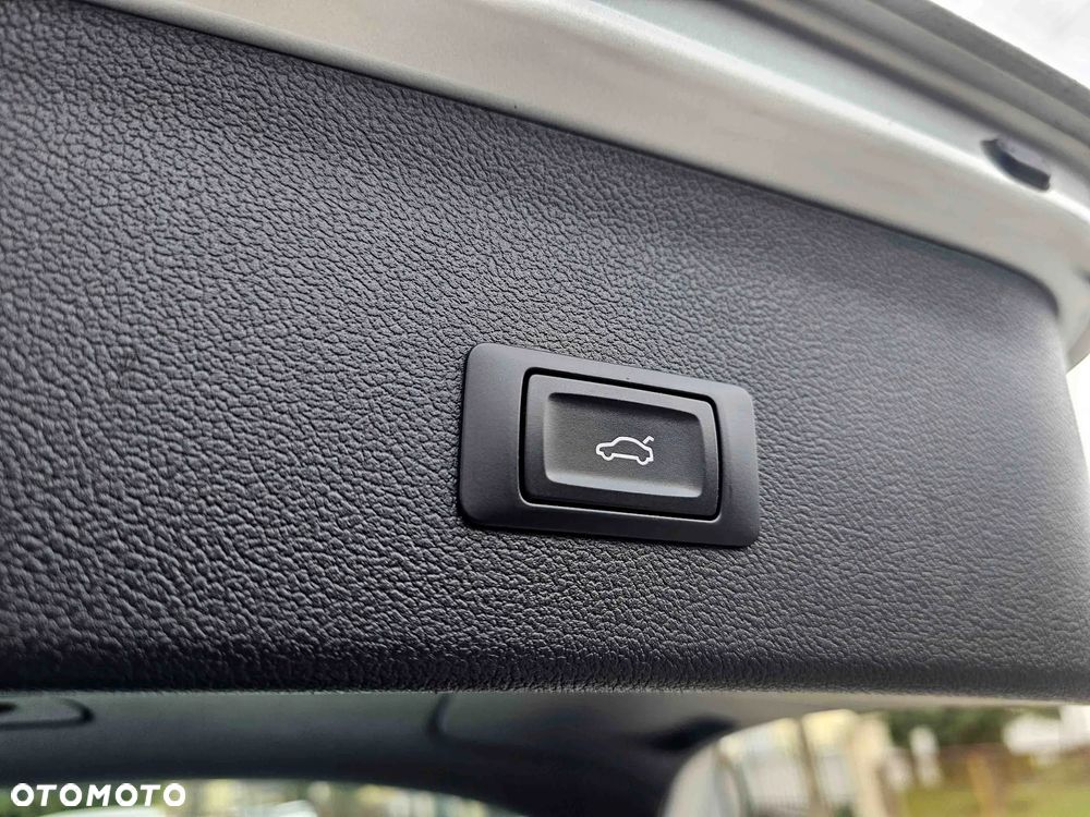 Audi A4 Avant 2.0 TDI Quattro Sport S tronic - 18