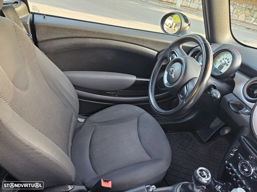 MINI Cabrio One - 5