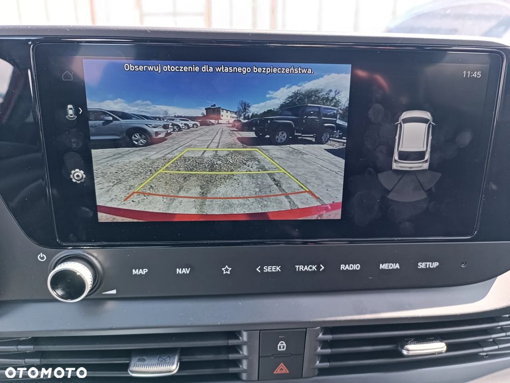Hyundai i20 1.2 Modern - 12