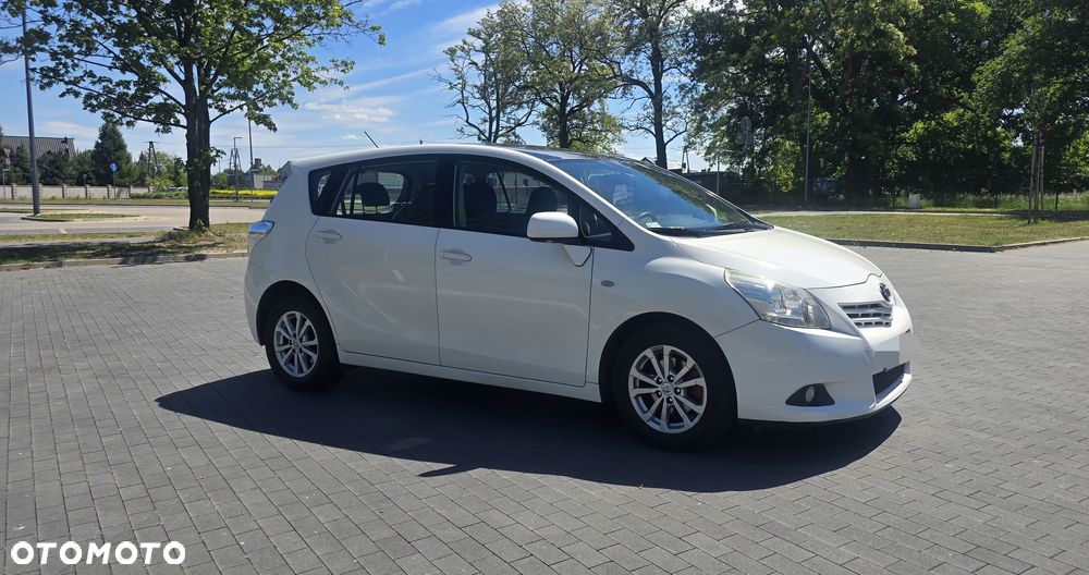 Toyota Verso 2.0 D-4D Premium 7os - 1