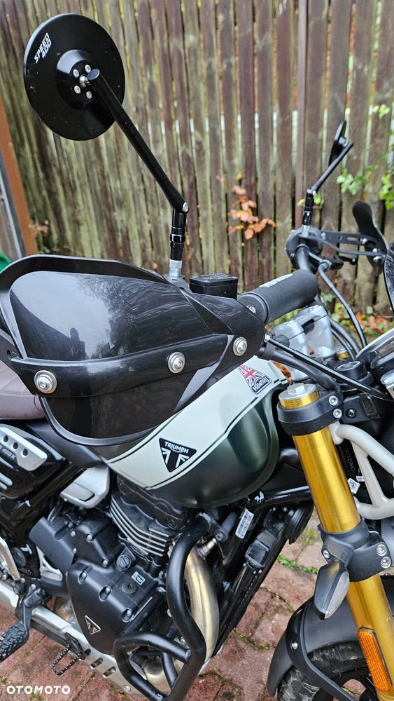 Triumph Scrambler - 4