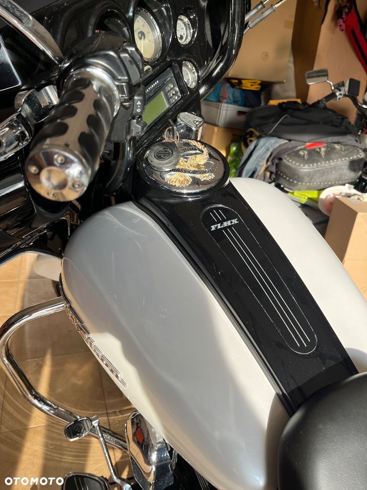Harley-Davidson Street Glide Trike - 7
