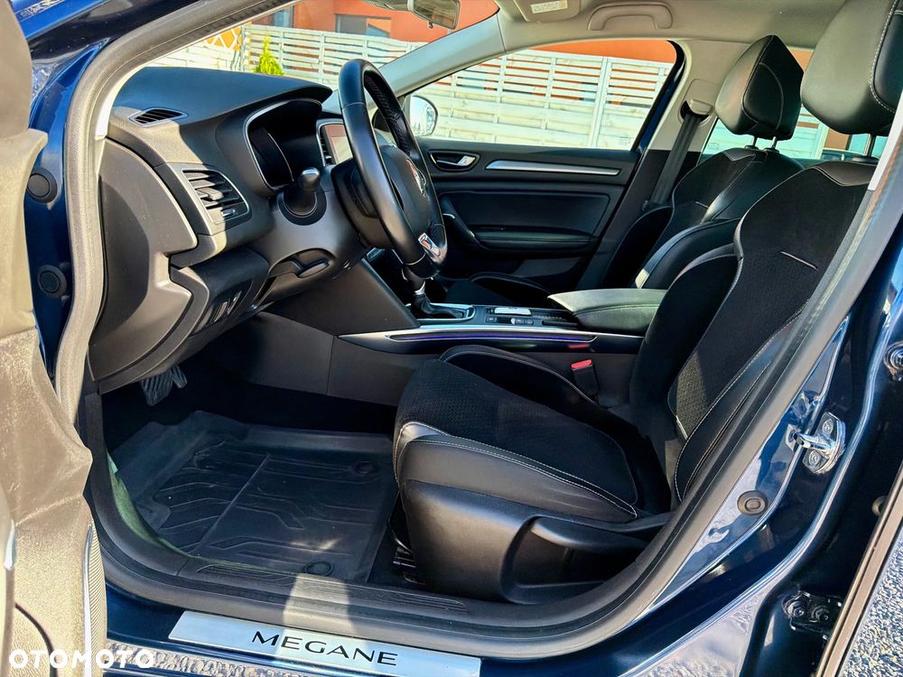 Renault Megane ENERGY TCe 130 EDC BOSE EDITION - 8