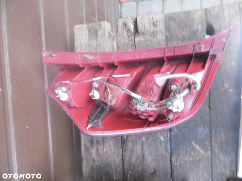 Lampa tył  prawa HYUNDAI I10 - 3