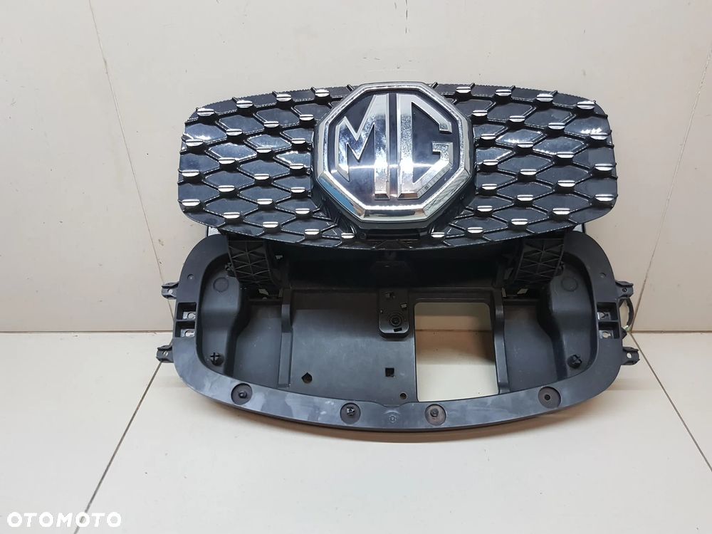 MG ZS EV GRILL KLAPKA ŁADOWANIA - 3