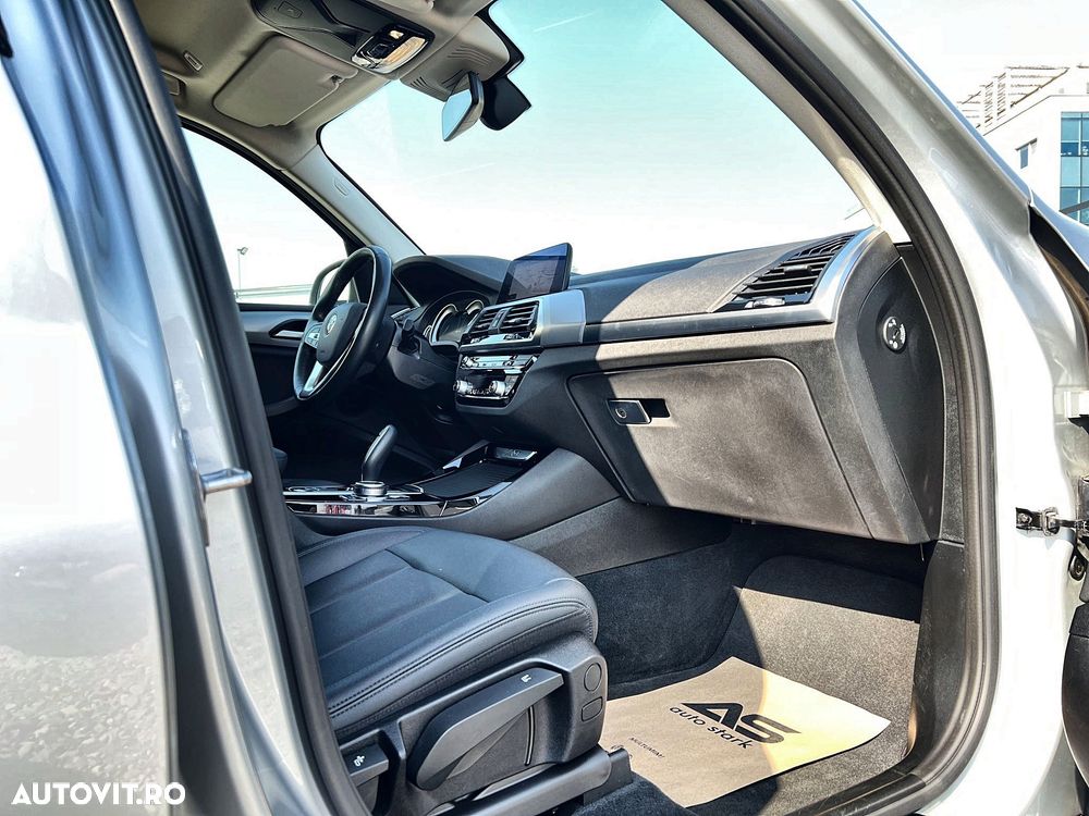 BMW X3 2020 — imagine 32