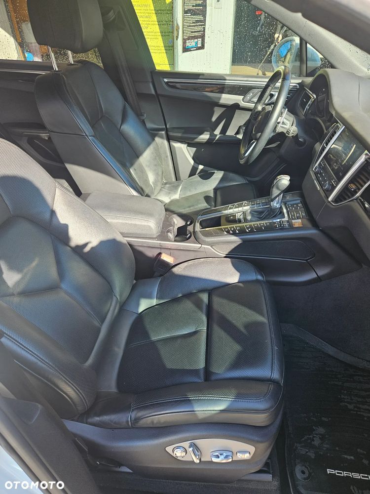 Porsche Macan S - 7