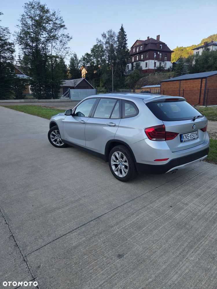 BMW X1 sDrive18d xLine - 2