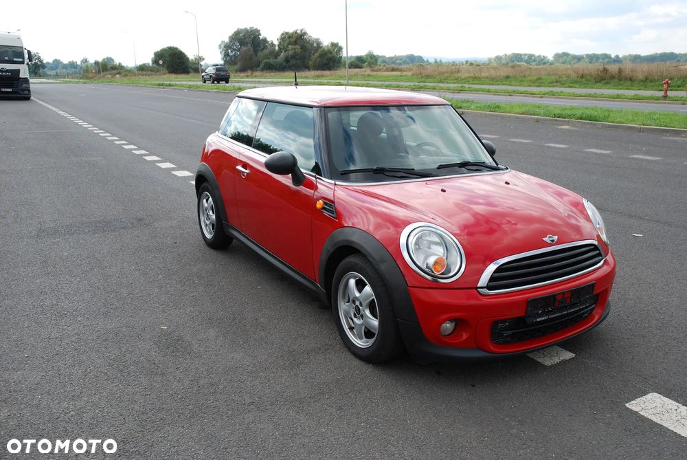 MINI ONE D - 2