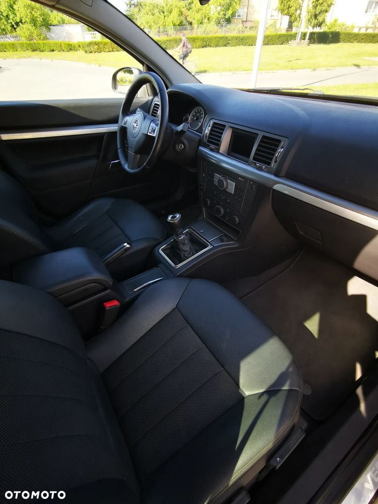 Opel Vectra 2.0 T Elegance - 7