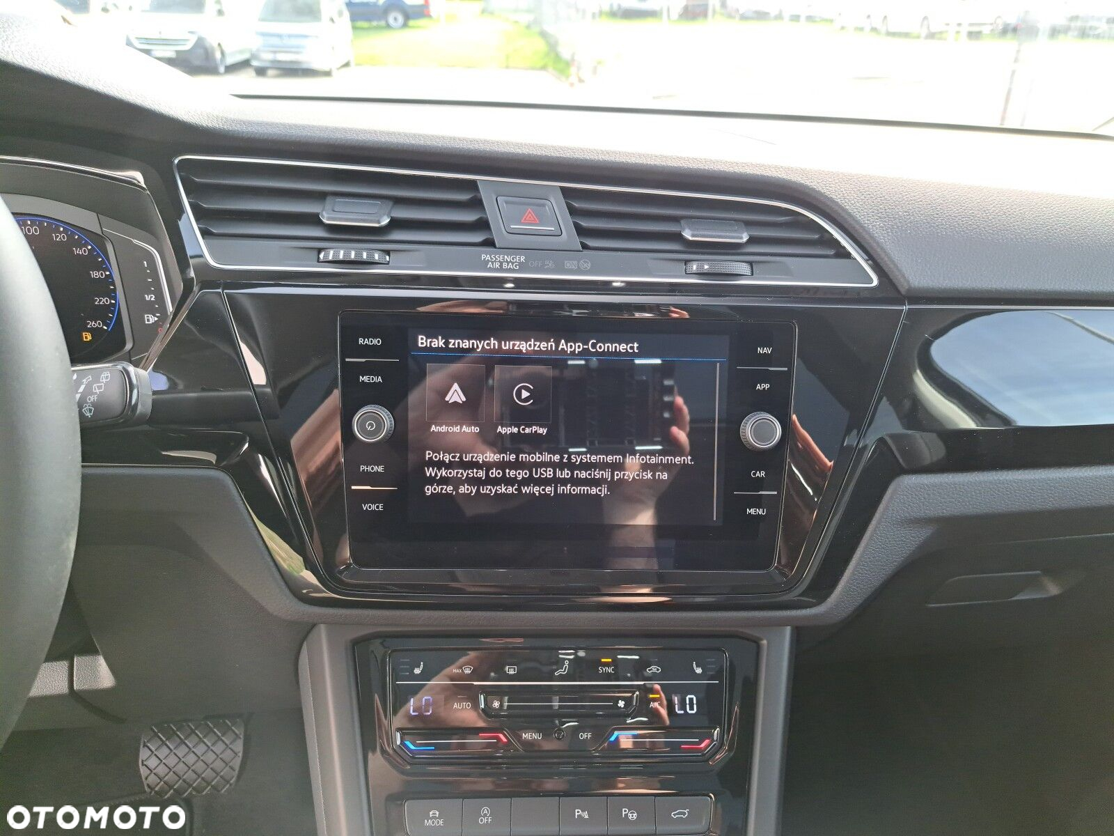 Volkswagen Touran 2.0 TDI BMT Highline DSG - 28