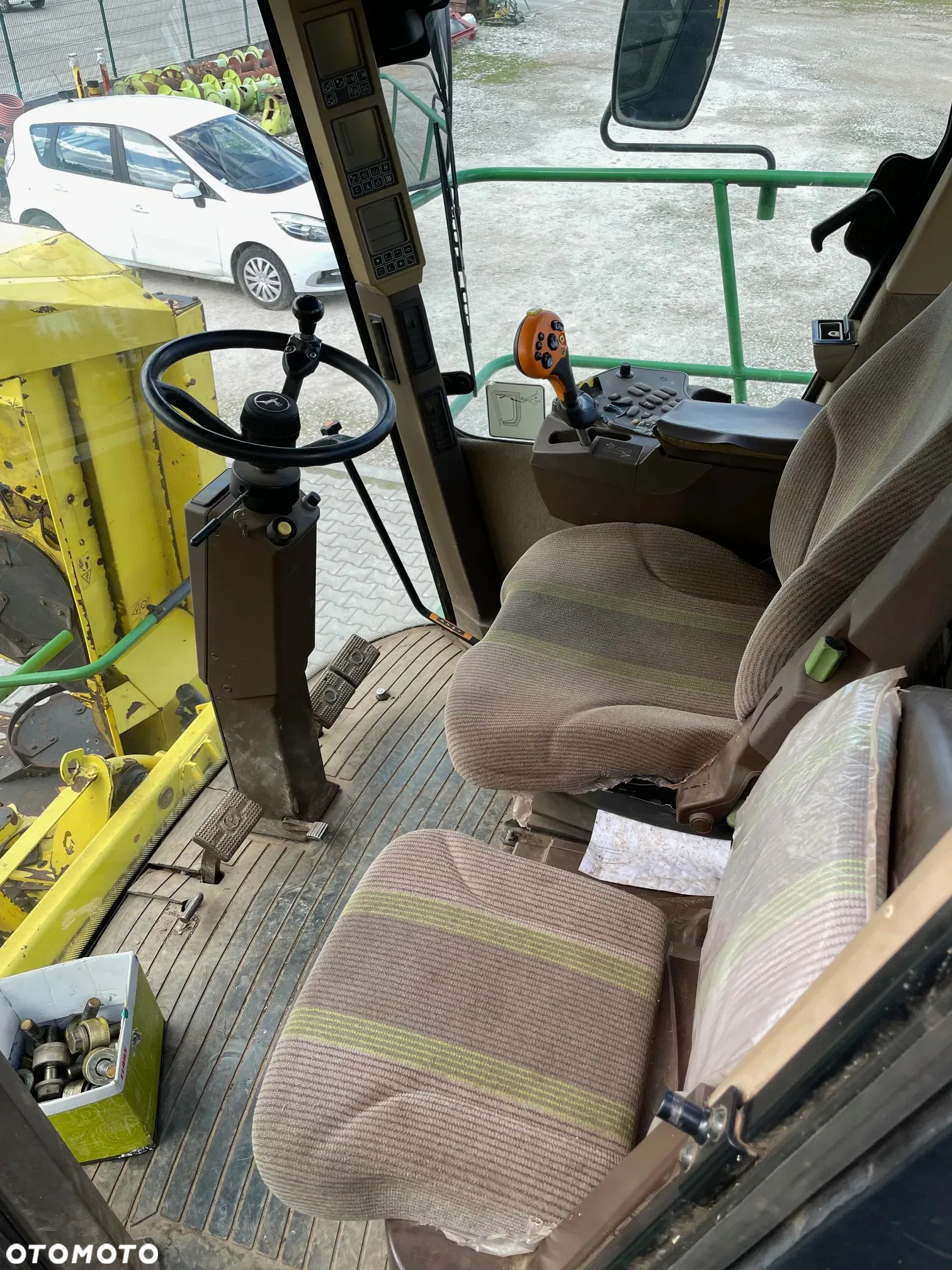 John Deere 7550 - 10