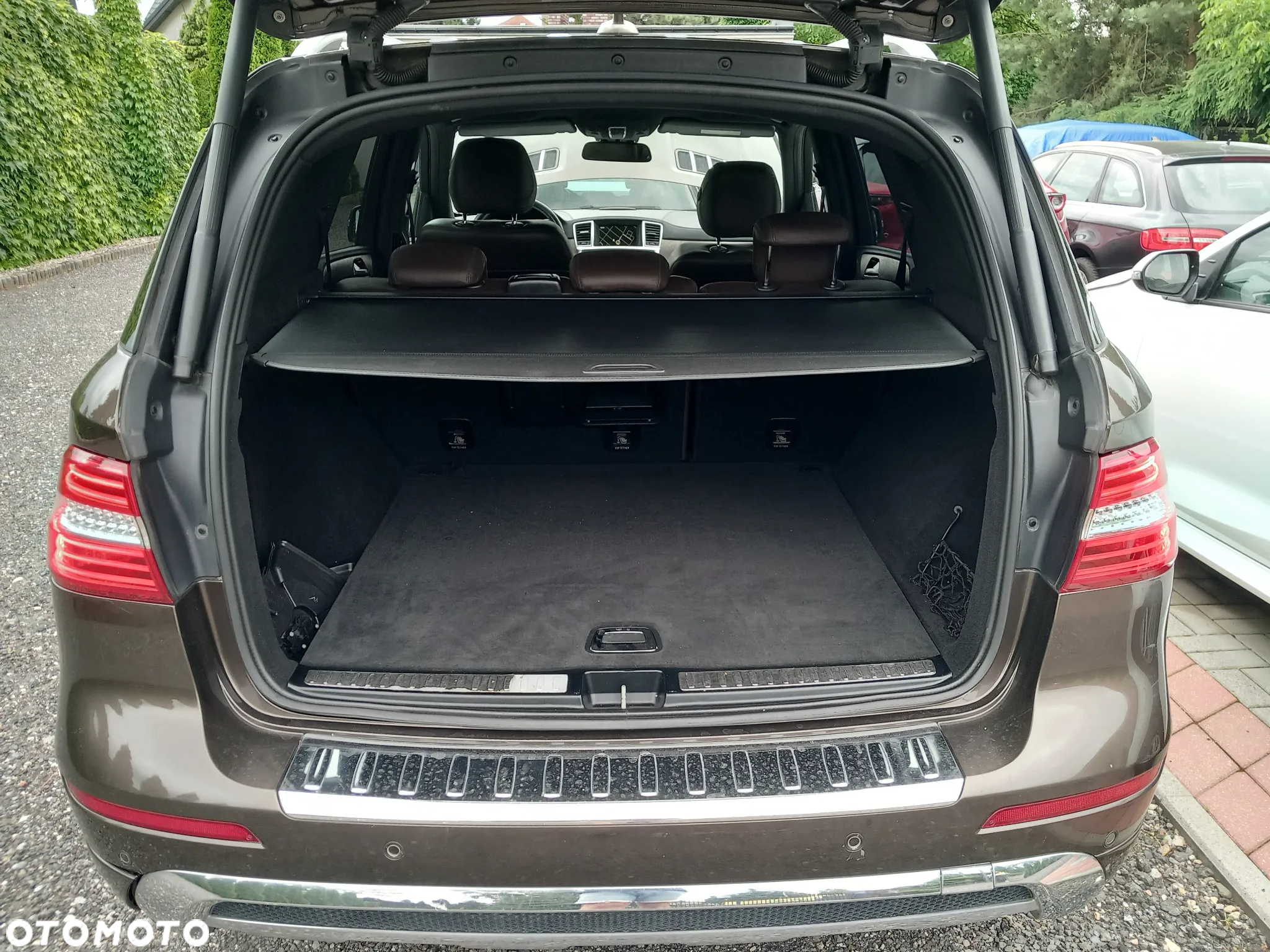 Mercedes-Benz ML - 21
