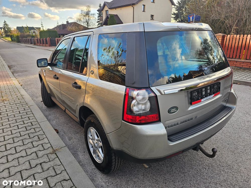 Land Rover Freelander II 2.2 TD4 S - 10