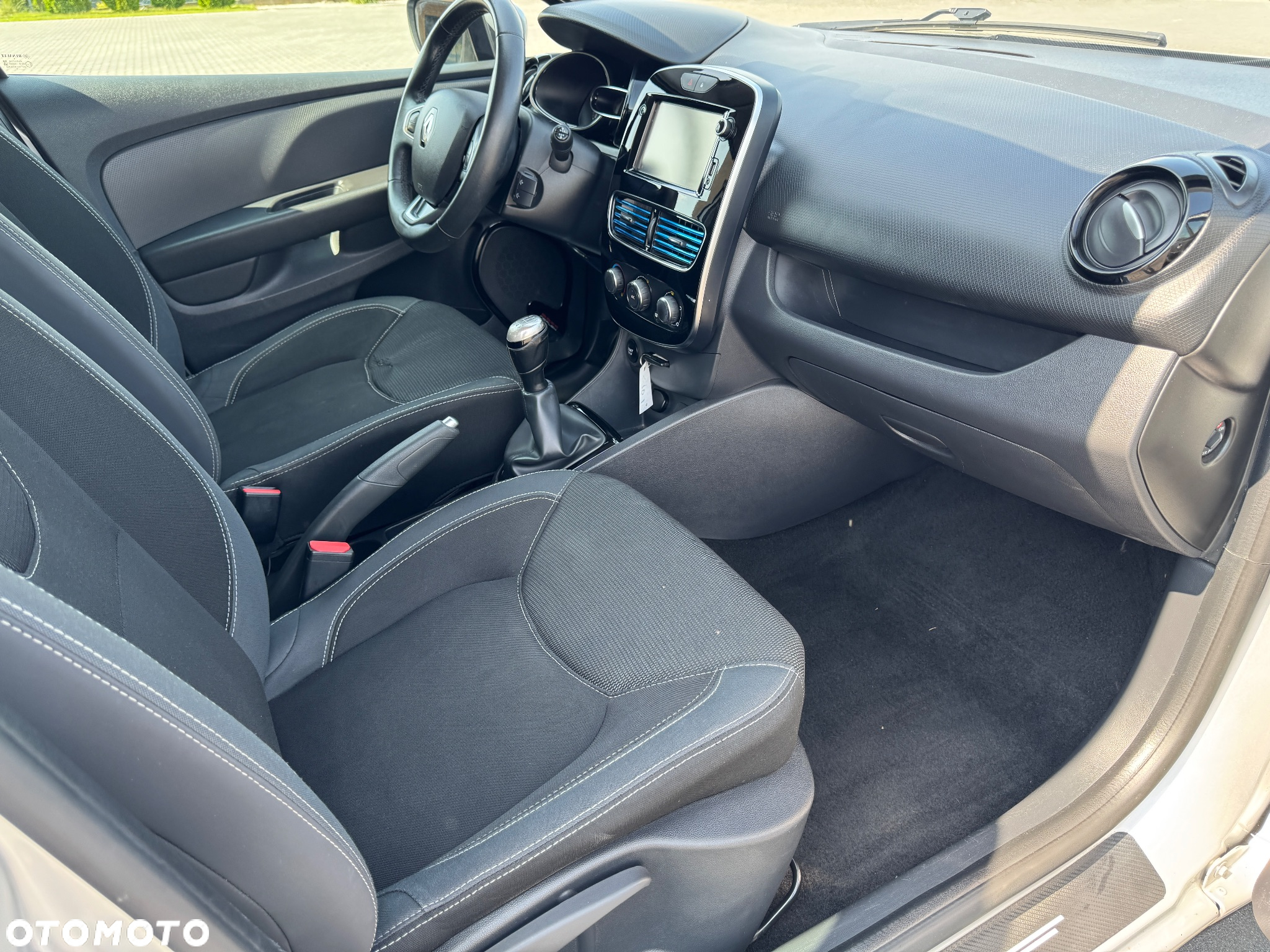 Renault Clio 1.5 dCi Energy Business - 13