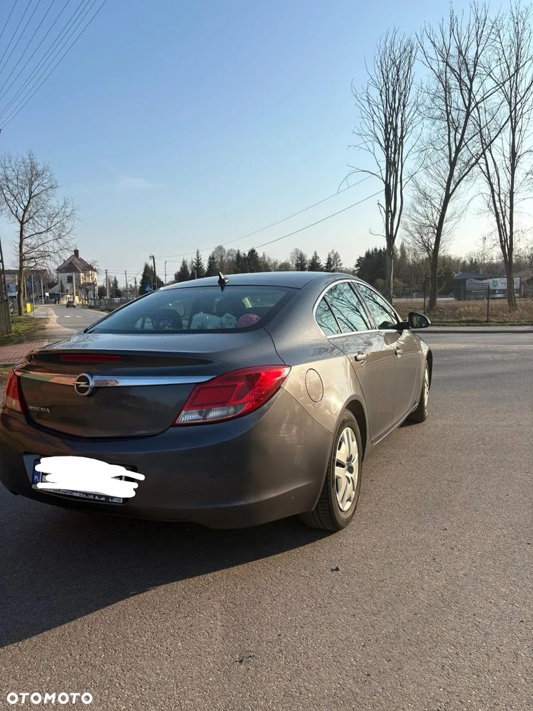 Opel Insignia 1.8 - 4