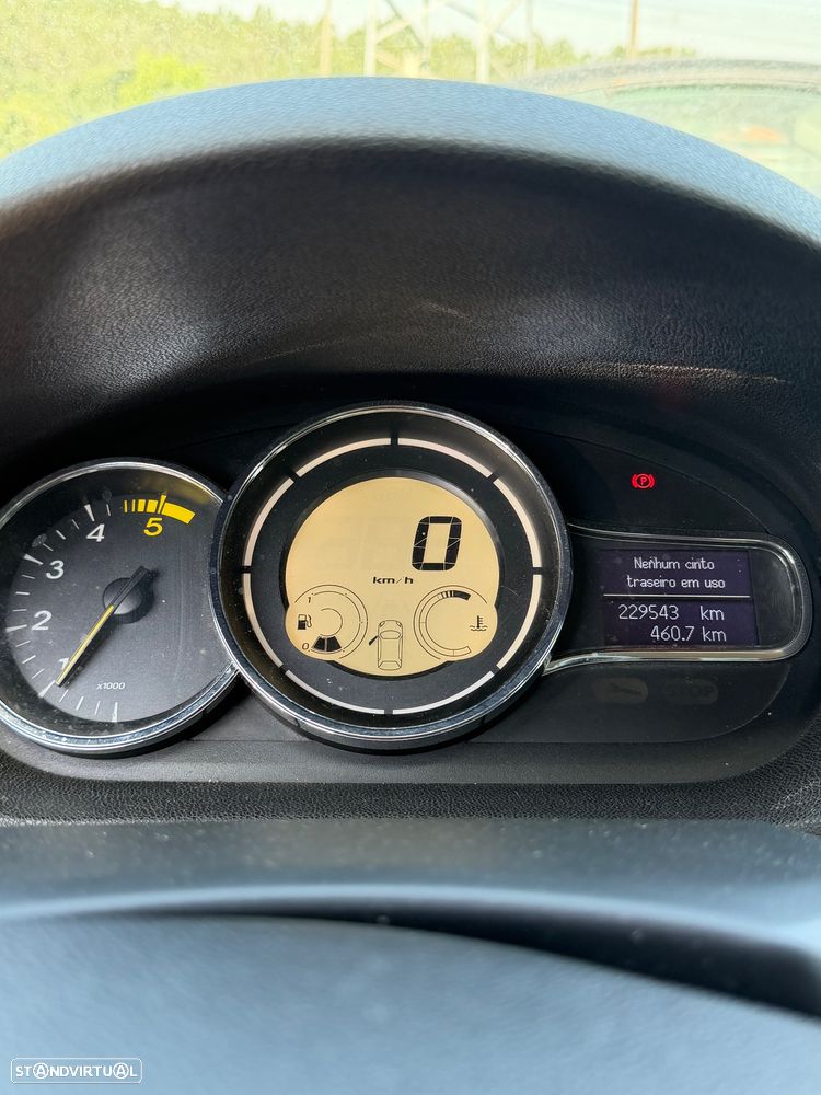 Renault Mégane dCi 110 FAP Expression - 14