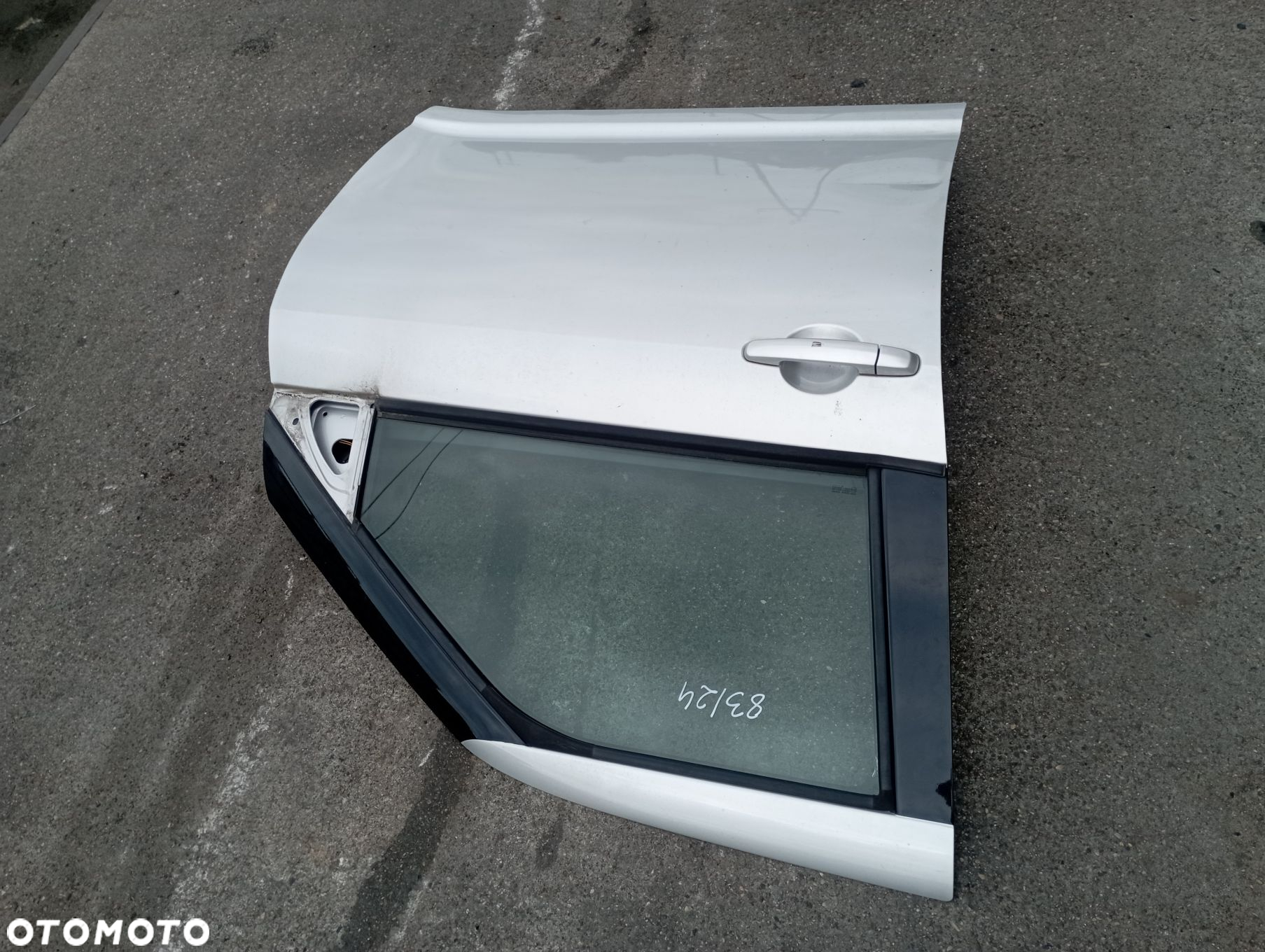 DRZWI PRAWY PRZÓD 5d

 SUZUKI
 SWIFT IV MK6 ZCC SILKY SILVER - 6