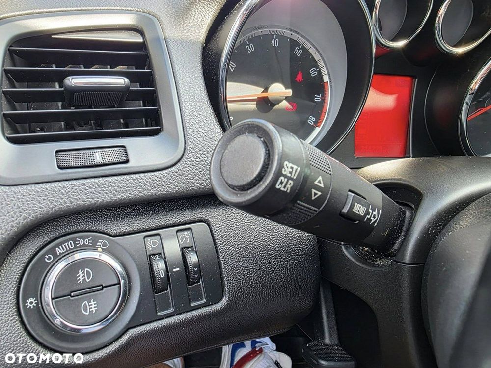 Opel Insignia 1.8 Selection - 13