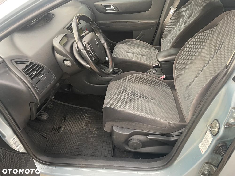 Citroën C4 1.6 16V Exclusive - 13