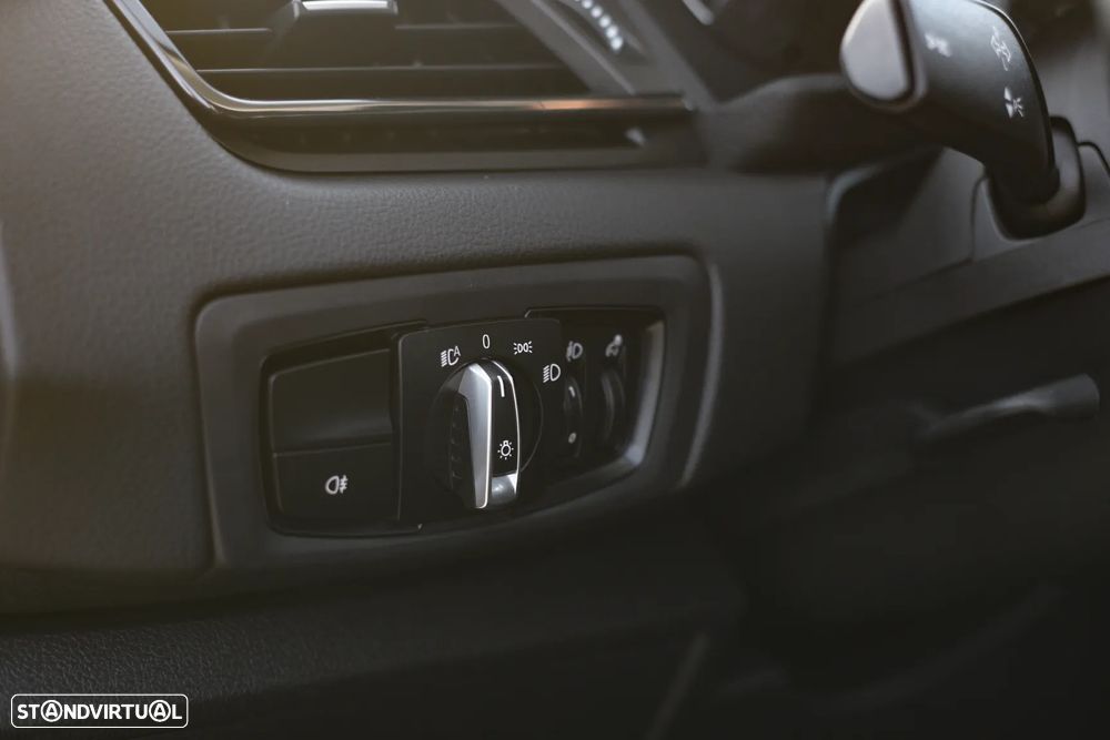 BMW 225xe Active Tourer iPerformance - 11