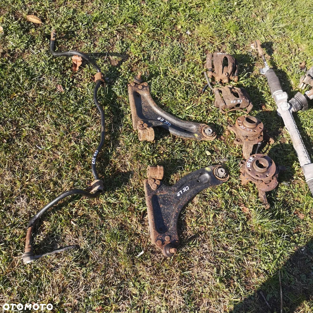 CZĘŚCI WYPOSAŻENIA OPEL CORSA C 1.2i - 31