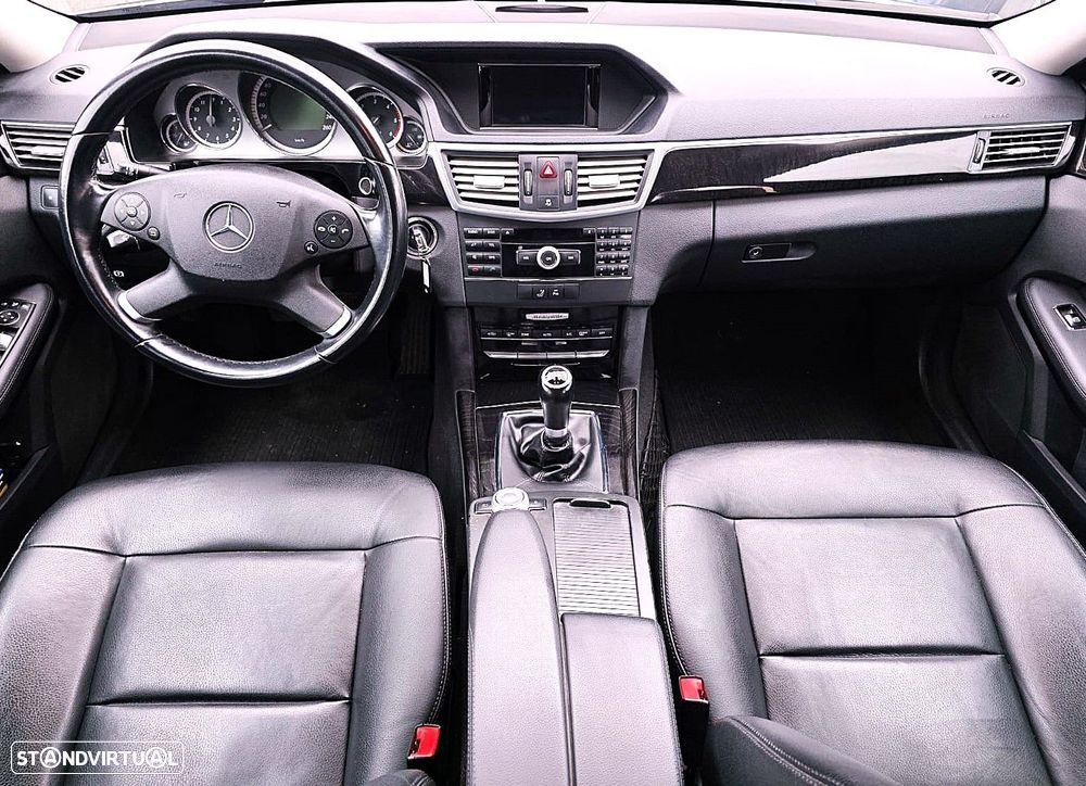 Mercedes-Benz E 250 CDi Avantgarde BlueEfficiency - 16