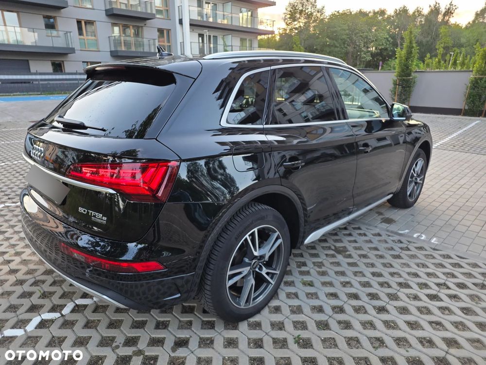 Audi Q5 50 TFSI e Quattro S tronic - 4
