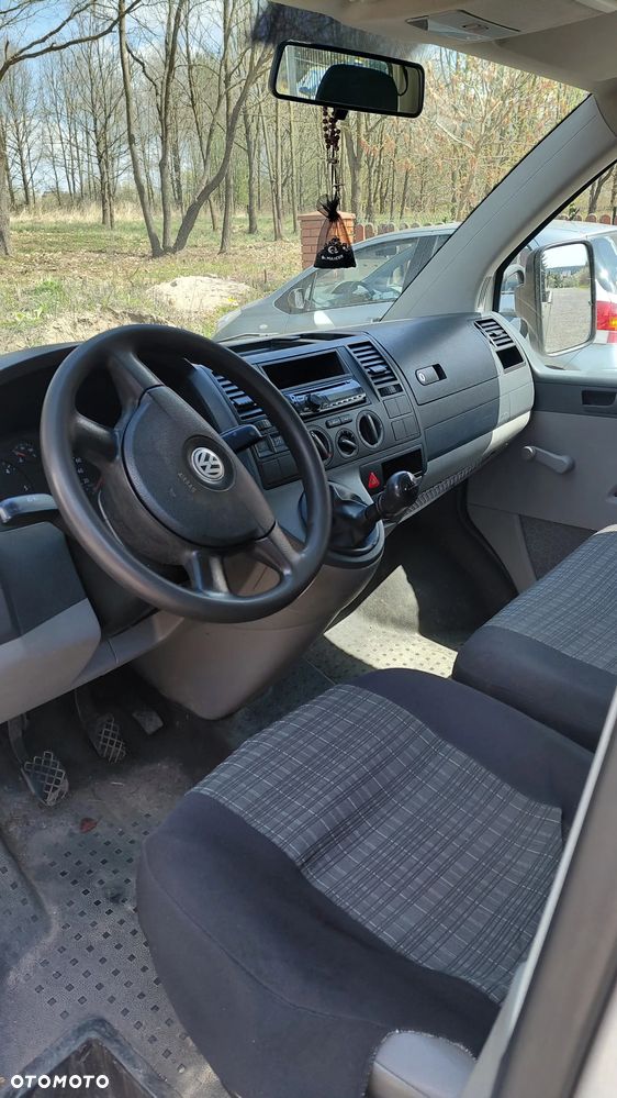 Volkswagen T5 - 2