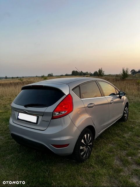 Ford Fiesta 1.4 TDCi Platinium X - 4