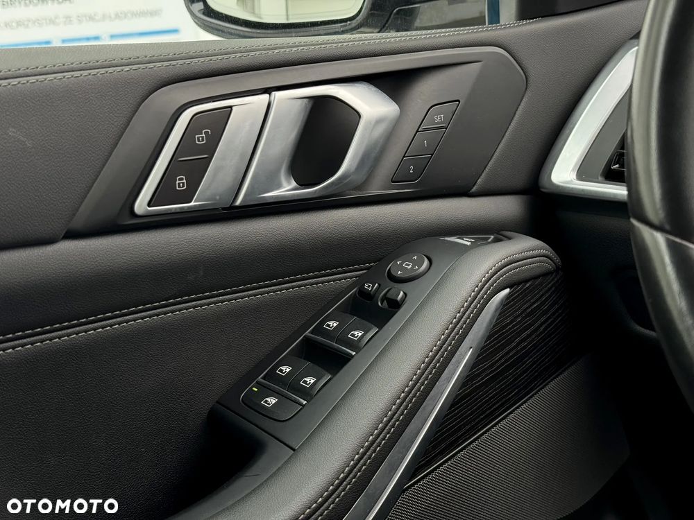 BMW X5 xDrive30d - 13