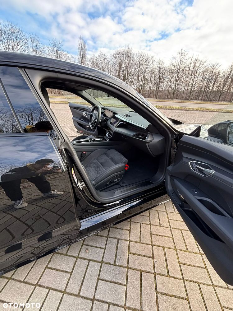 Audi e-tron 55 Quattro - 13