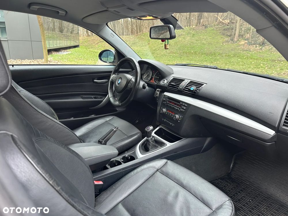 BMW Seria 1 - 15