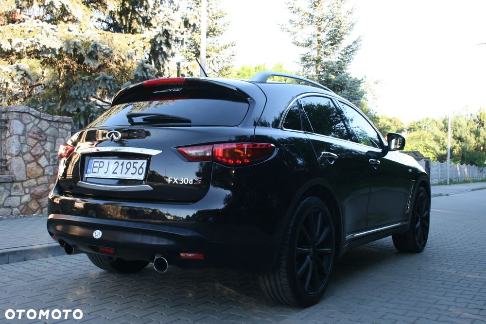Infiniti FX FX30d AWD S Premium - 6