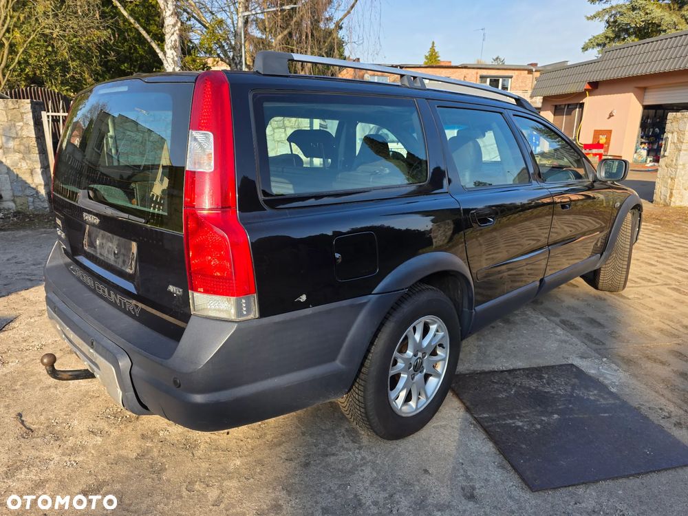 Volvo XC 70 D5 AWD Momentum - 17