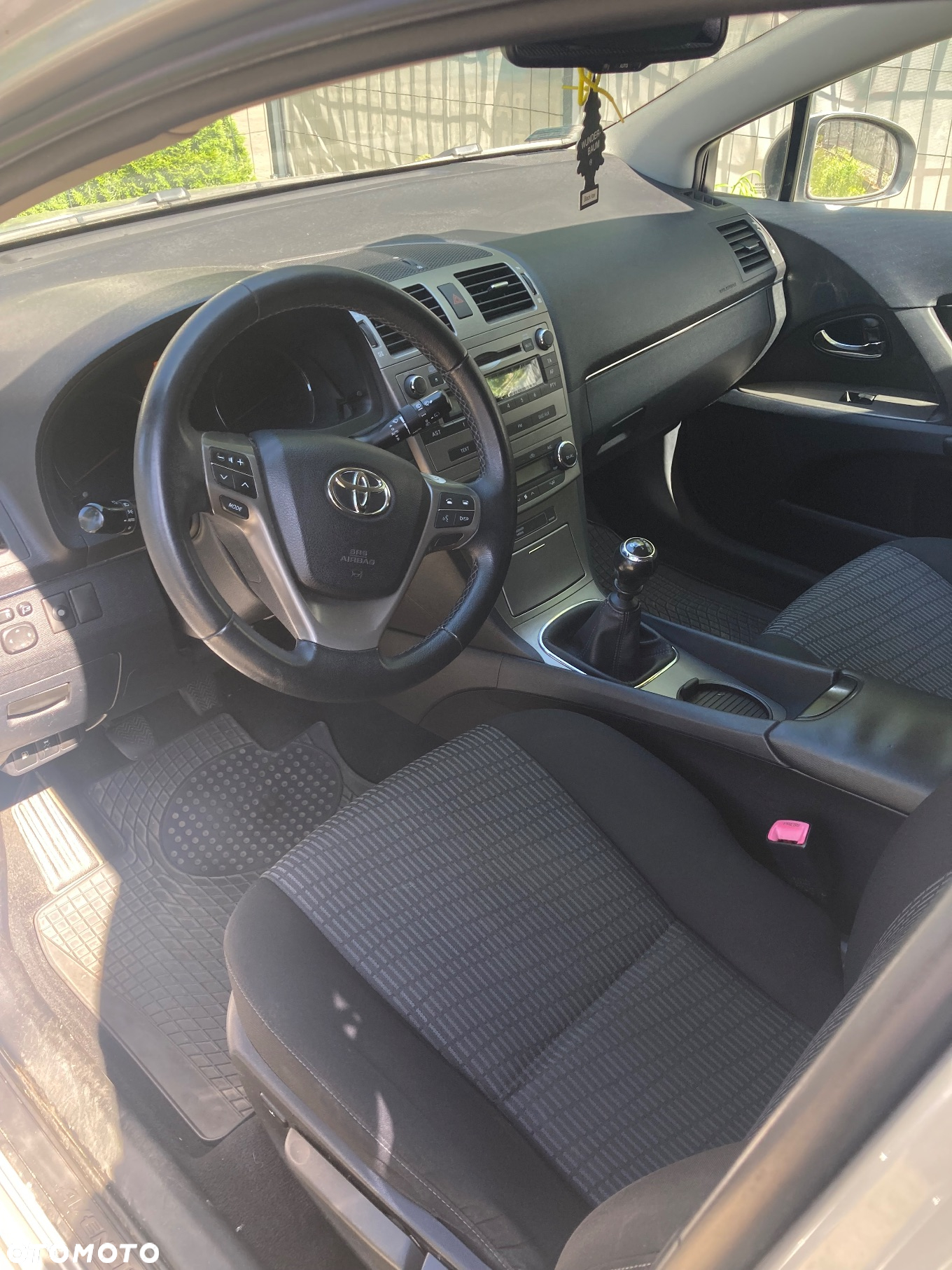Toyota Avensis - 3