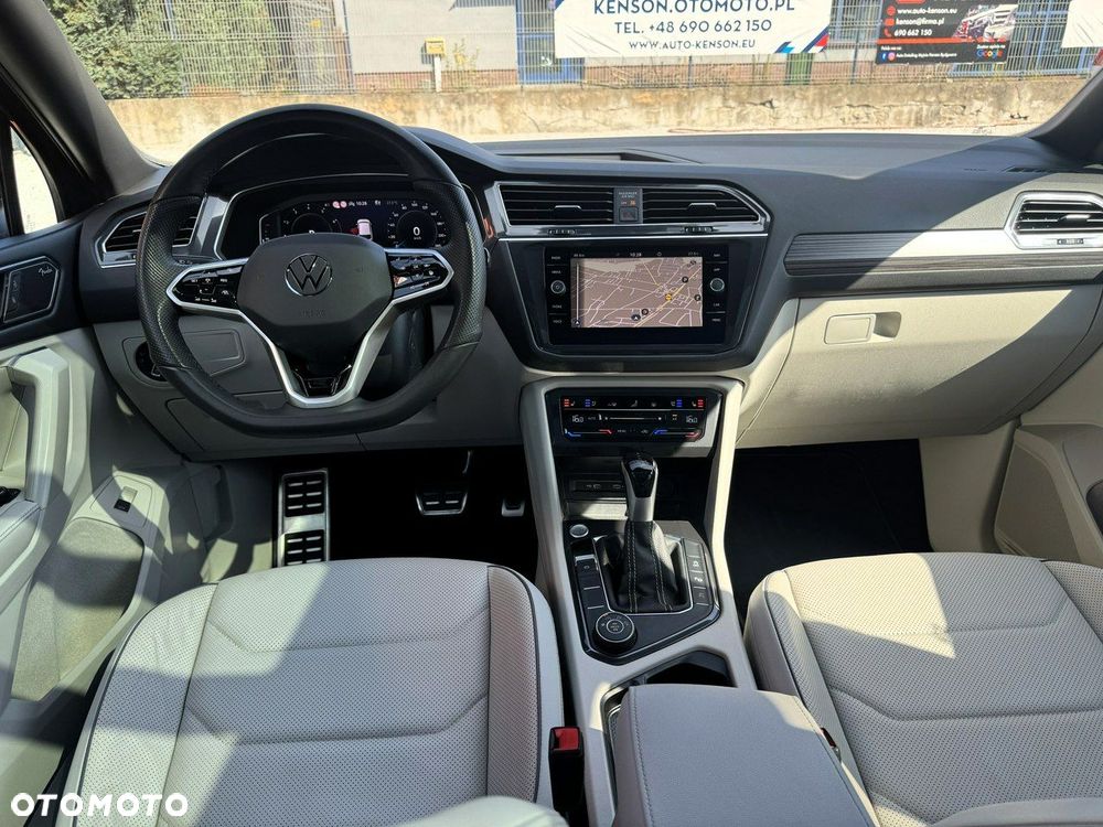 Volkswagen Tiguan - 33
