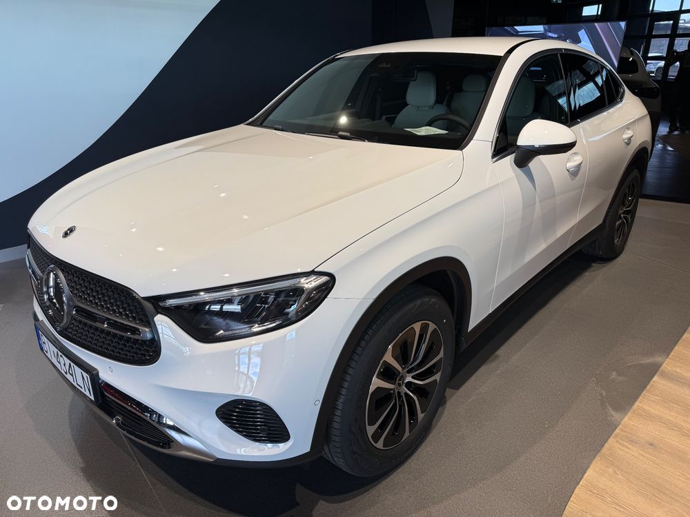 Mercedes-Benz GLC 200 d mHEV 4-Matic Avantgarde - 2