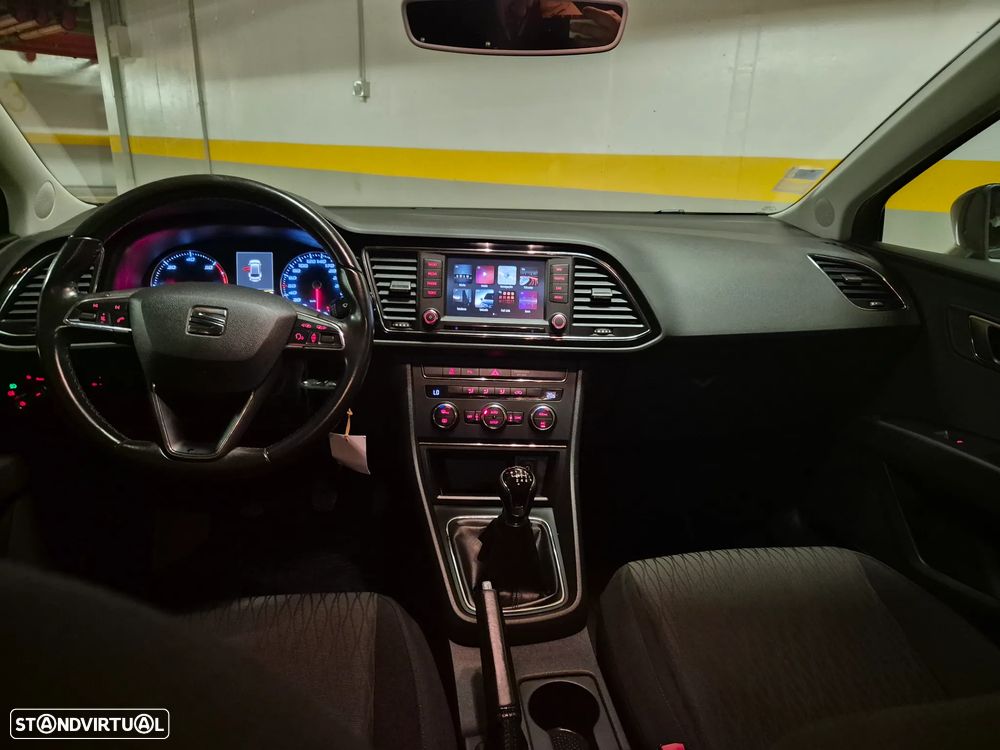 SEAT Leon ST 1.6 TDI Style Ecomotive - 28