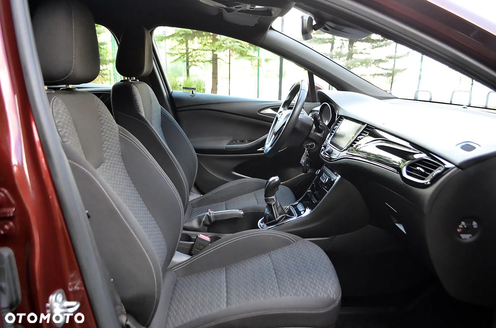 Opel Astra 1.4 T Dynamic - 15