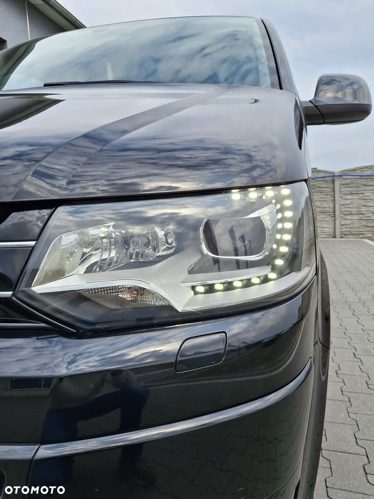 Volkswagen Multivan - 27