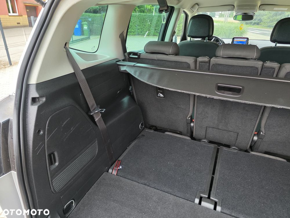 Opel Zafira - 14