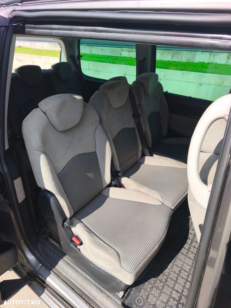 PEUGEOT 807 2011 — imagine 7
