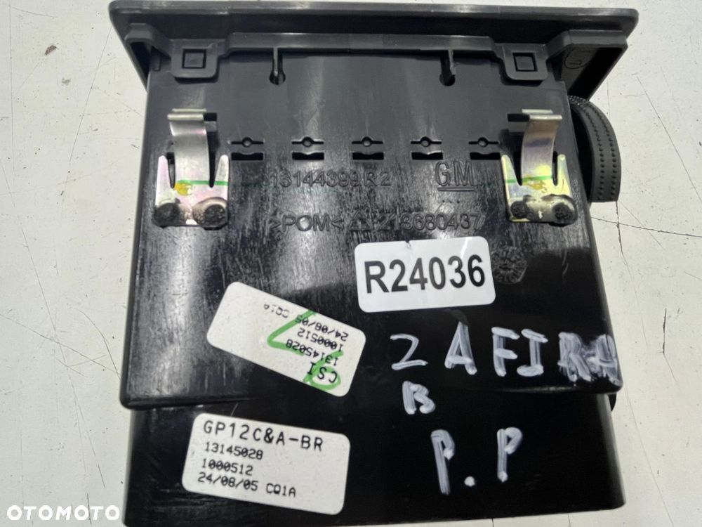 Kratka nawiewu Opel Zafira B 05-14r. prawa pasażera boczna nadmuchu deski - 8