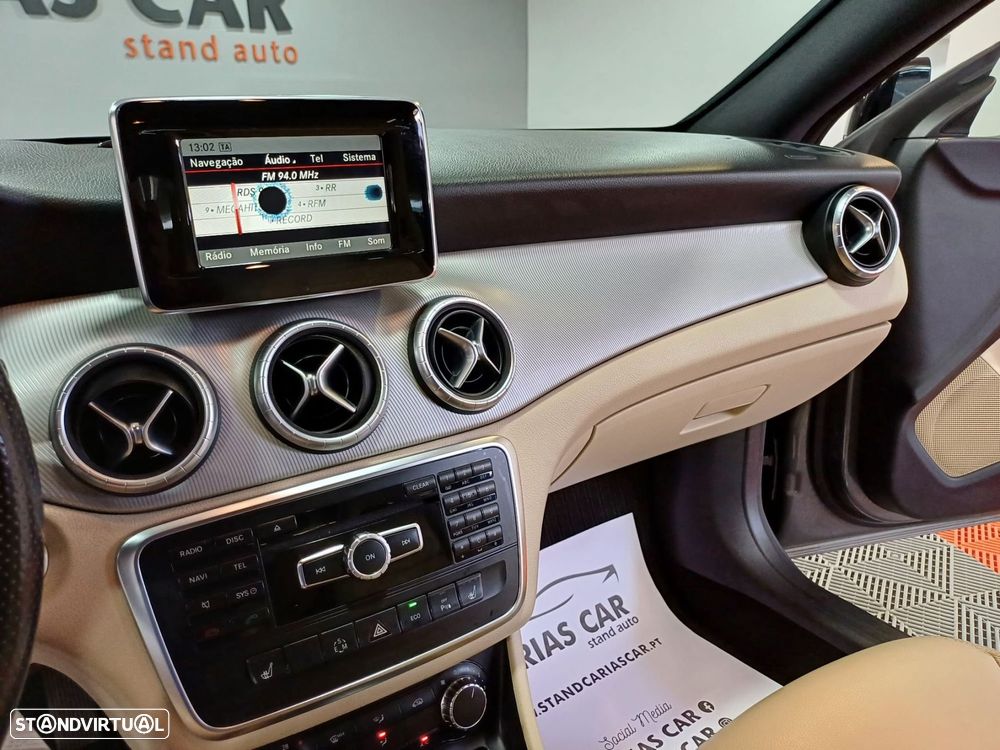 Mercedes-Benz CLA 220 CDi AMG Line Aut. - 19