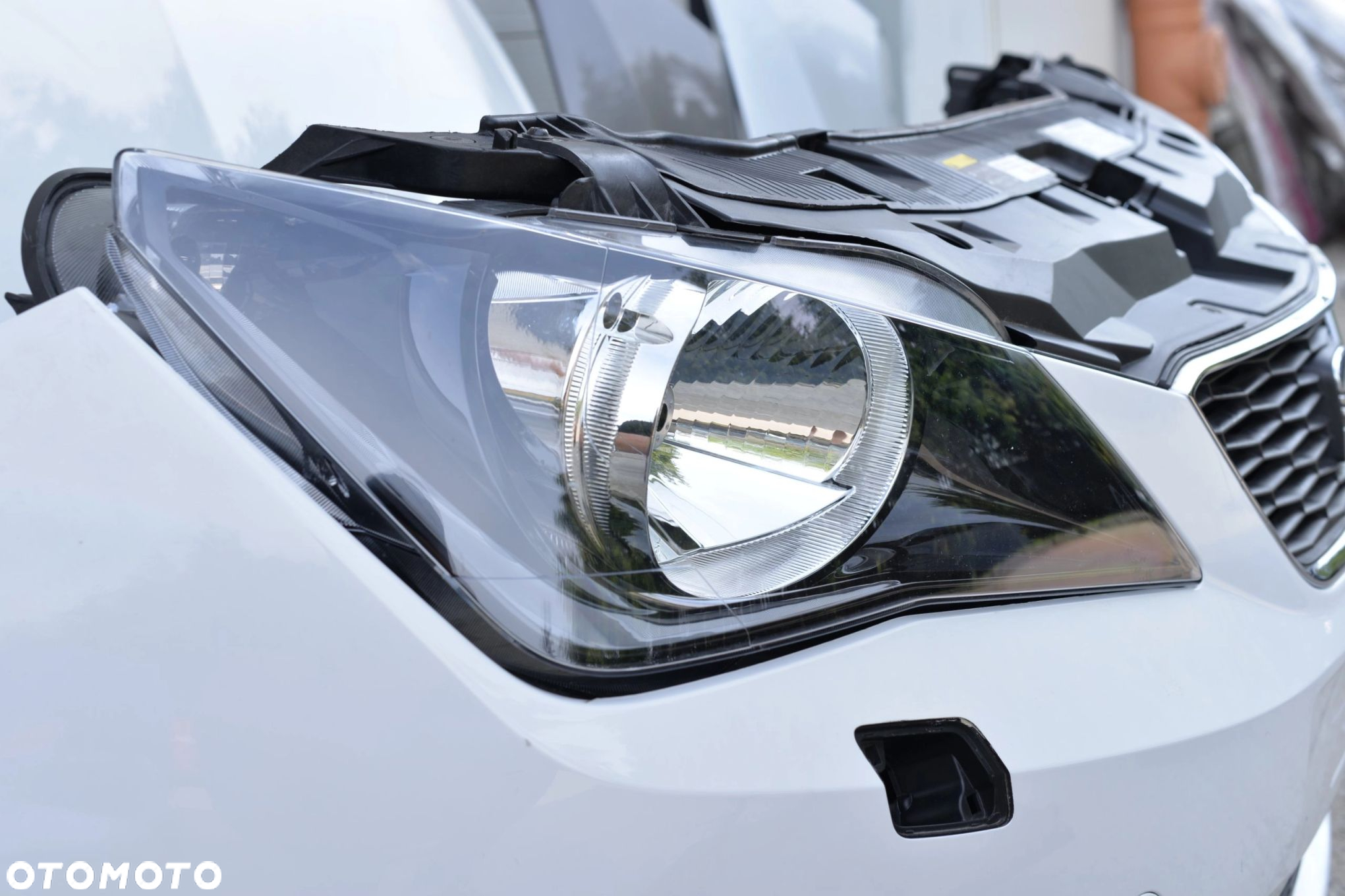 MASKA ZDERZAK GRILL BŁOTNIK LAMPA H7 XENON PAS BELKA SEAT IBIZA 12- 6J - 10