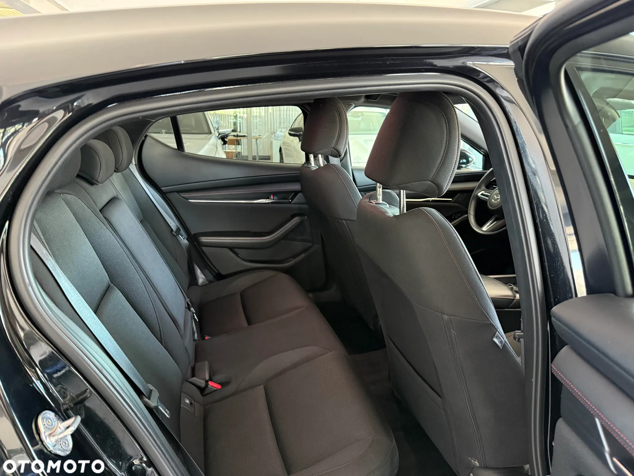 Mazda 3 - 35